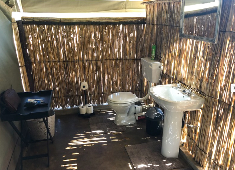 private bathroom mozambique